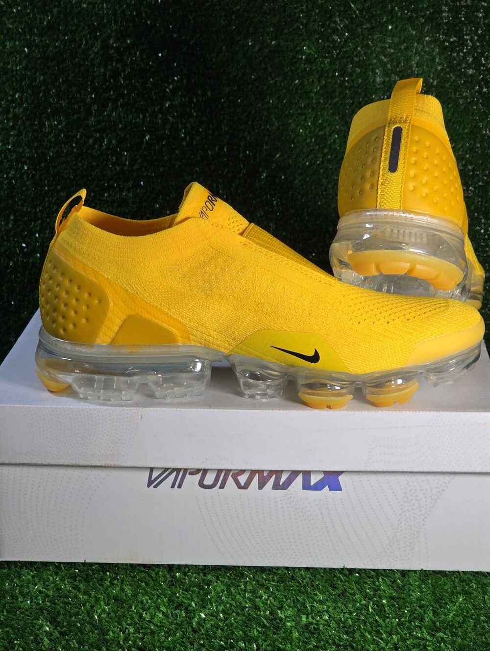 Nike Vapormax Laceless Men’s University 🟡 Yellow Slip-On VaporMax Running Shoe - Picture 3 of 8